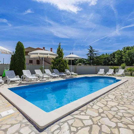 Сasa de vacaciones Maric By Interhome Labin (Istria)